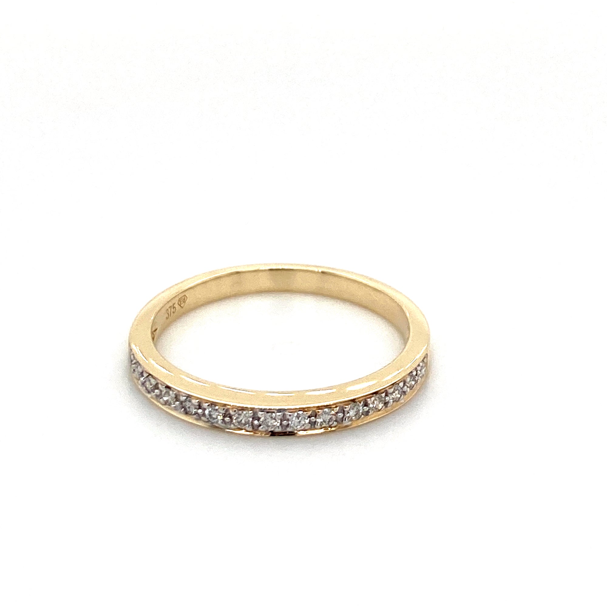 9ct gold diamond ring - Red Carpet Jewellers